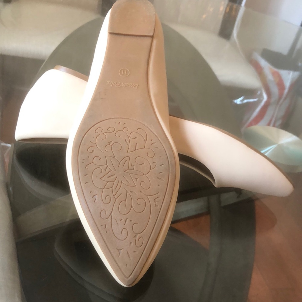 Shoes - Picture 2 of 5